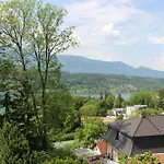 בית הארחה Haus Riedl