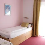 Haus Riedl بيت ضيافة سيبودن