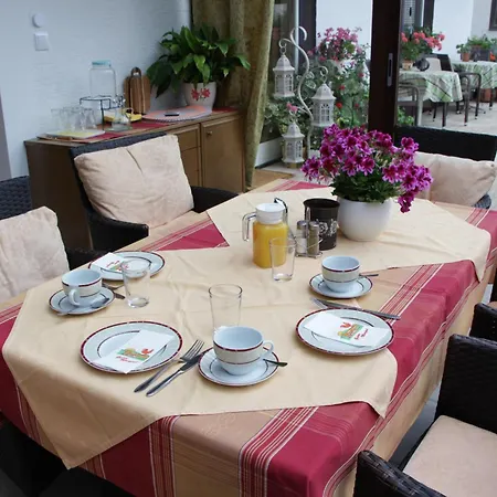 Haus Riedl Gasthof 3*