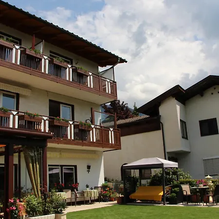بيت ضيافة Haus Riedl