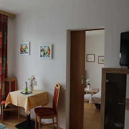 Haus Riedl Gasthof 3*