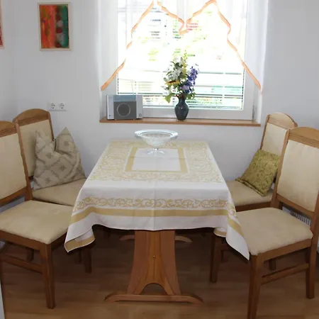 בית הארחה Haus Riedl סיבודן