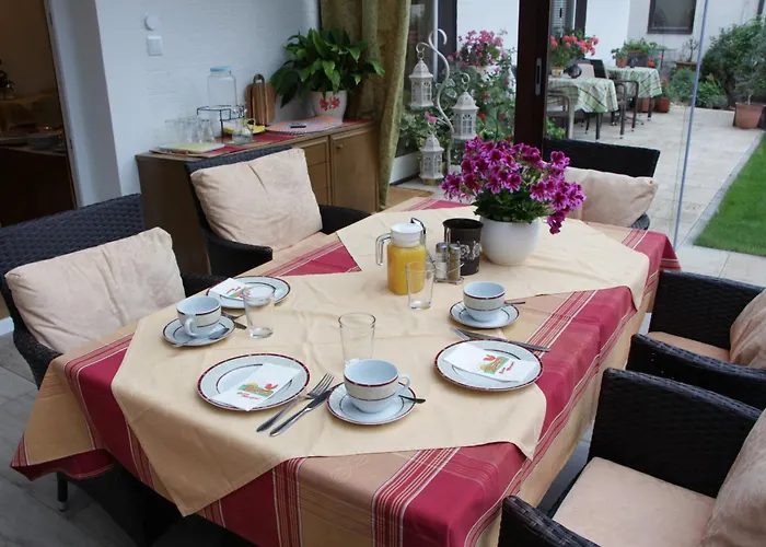 Haus Riedl בית הארחה 3*