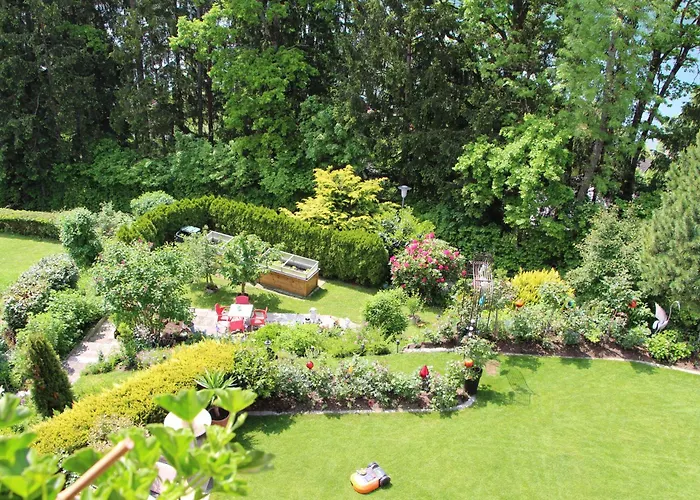 בית הארחה Haus Riedl 3*